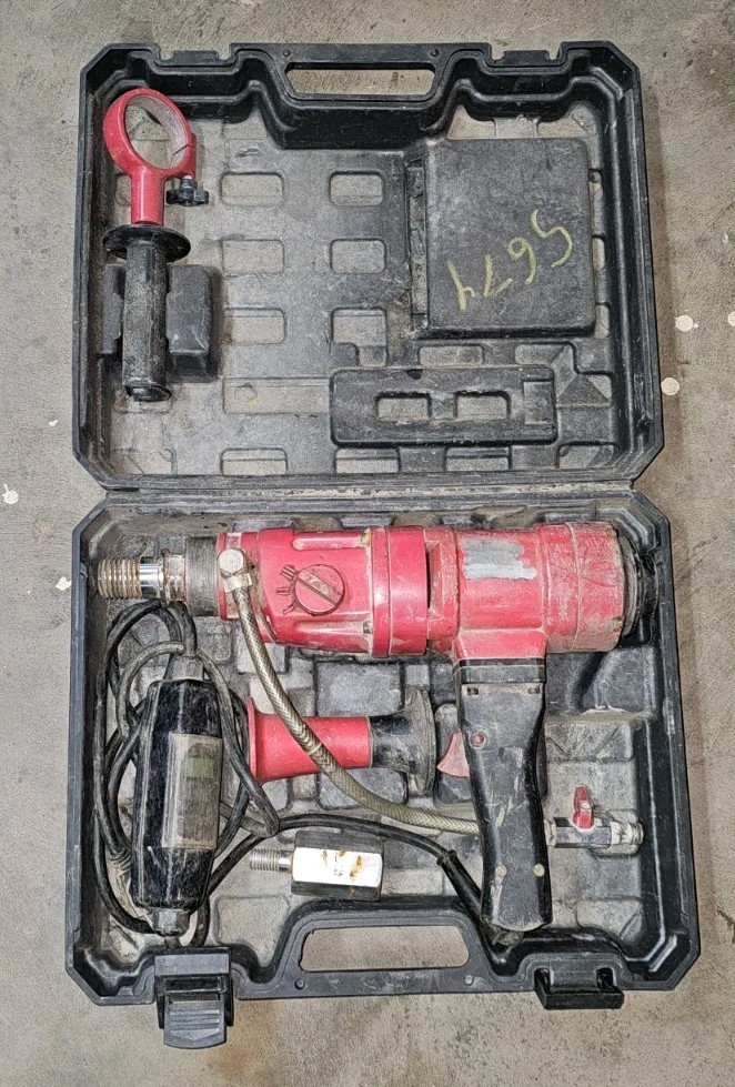 Virginia Abrasives 3 Speed Hand Held Core Drill 433-20000 W/Case - Needs Brushes