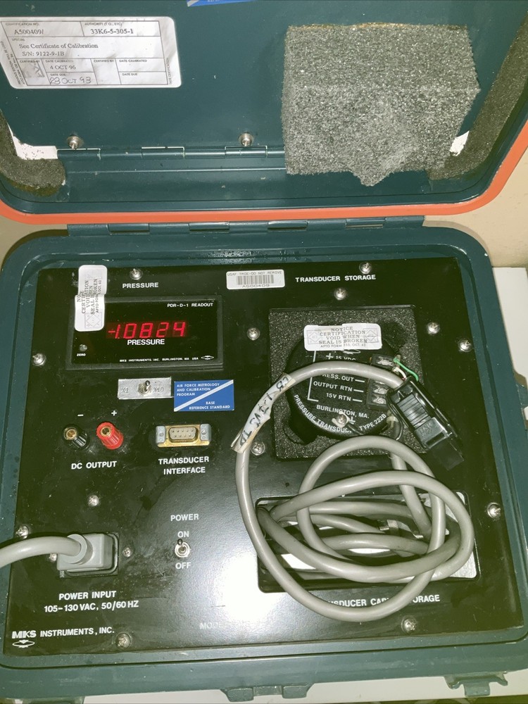 MKS Instruments PVS-1-10 Electronic Manometer Precision Vacuum Test Set