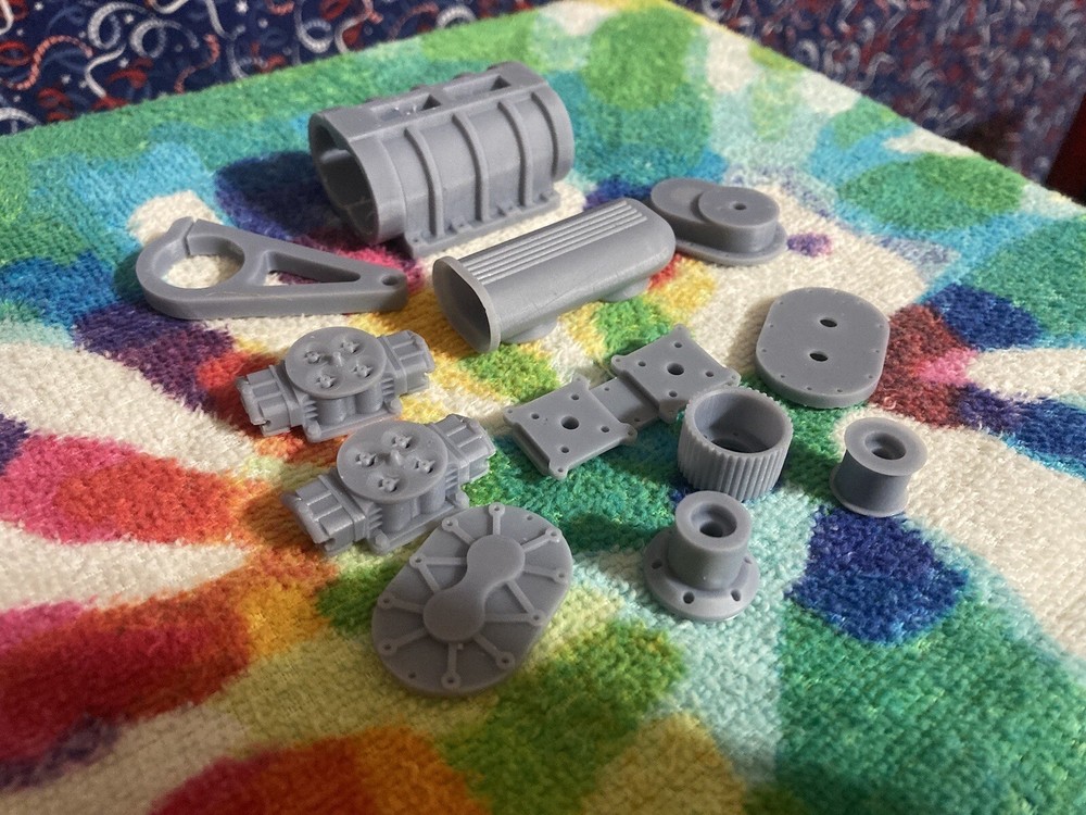 1/16 871 Blower Intake with Carburetors  Master Builder Kit