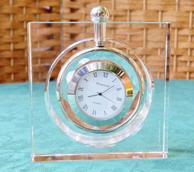 Shannon Crystal Clock Timepiece Desk Clock Hangings Display *Untested