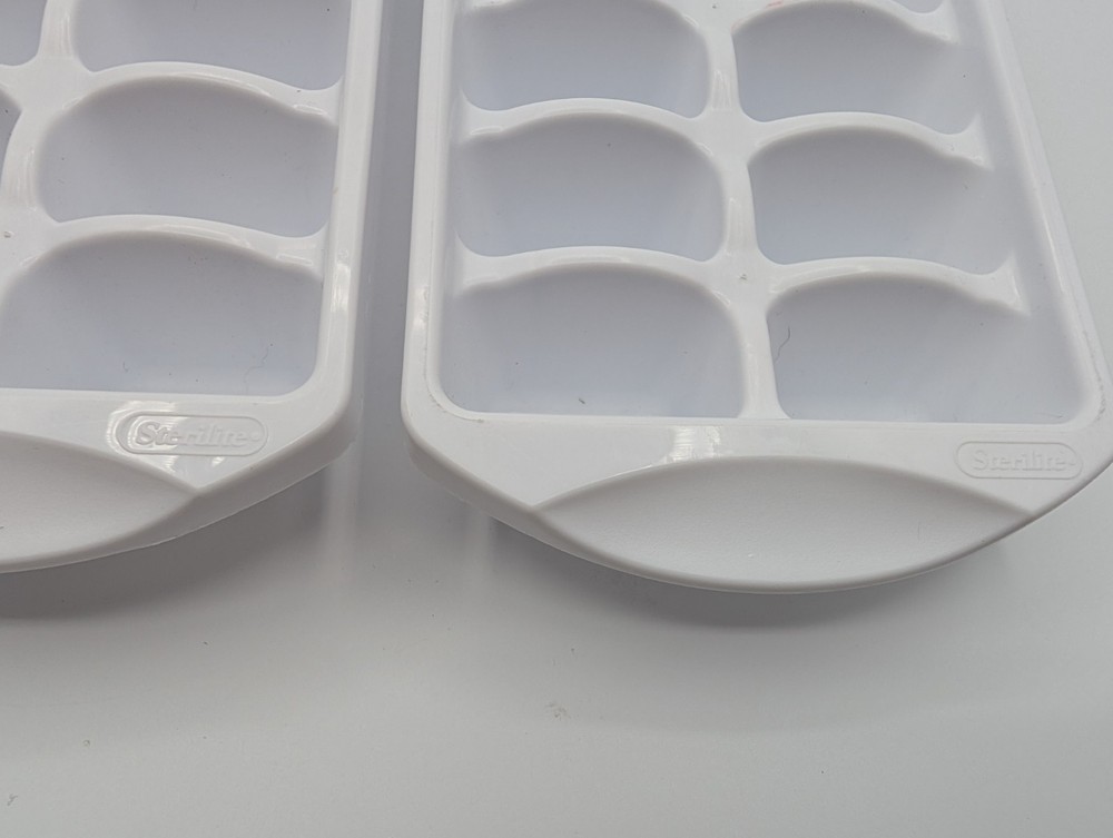 Sterilite Set of Two Stacking Ice Cube Trays - Plastic White