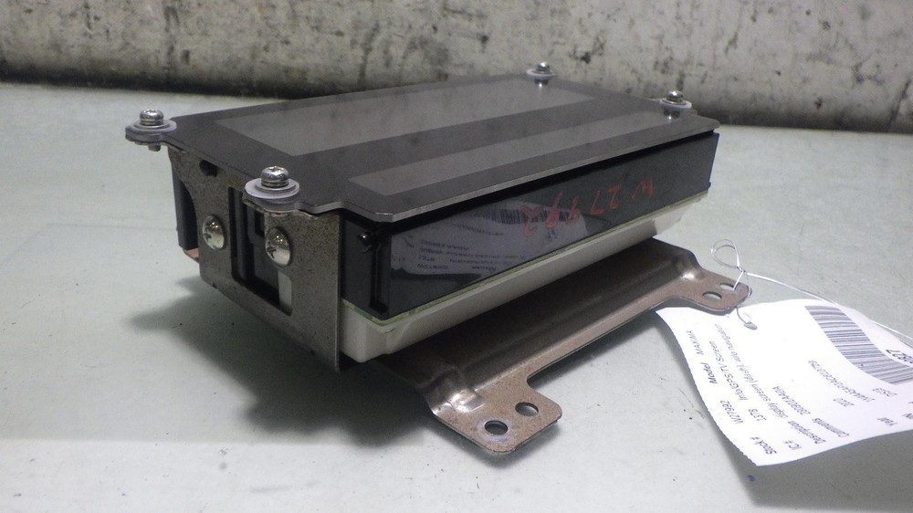 10 NISSAN MAXIMA Info display screen 280901AA0A