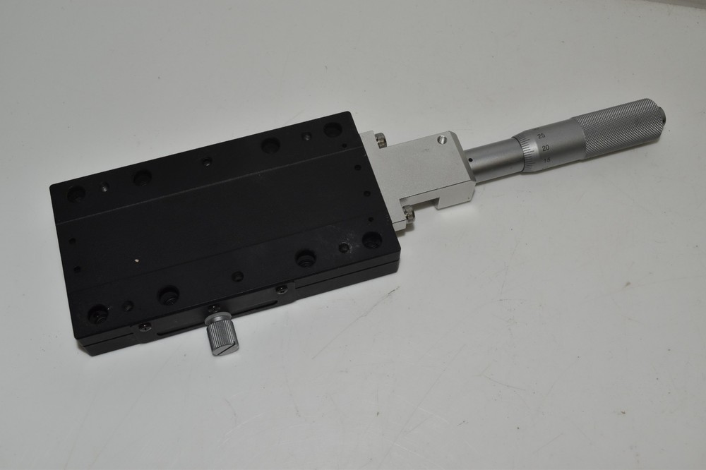 *JM* OPTOSIGMA OPTICAL STAGE (FMB59)