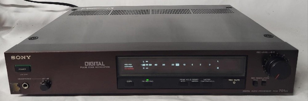Sony PCM-701ES Digital Audio Processor Works!