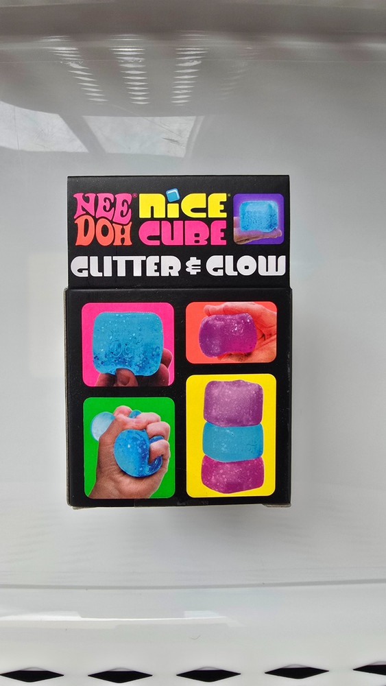 PURPLE NEEDOH NICE CUBE GLITTER & GLOW! NEW! SUPER SOLID SQUISH!