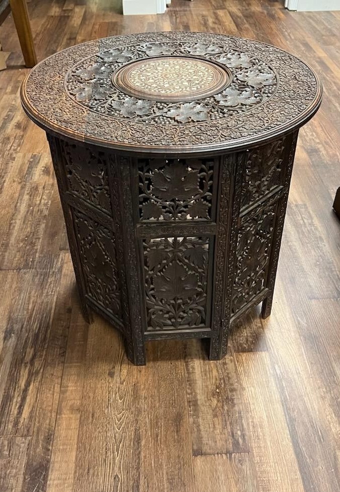 Exquisite Antique Hand Carved Indian Foliate Octagonal Table 19th Century