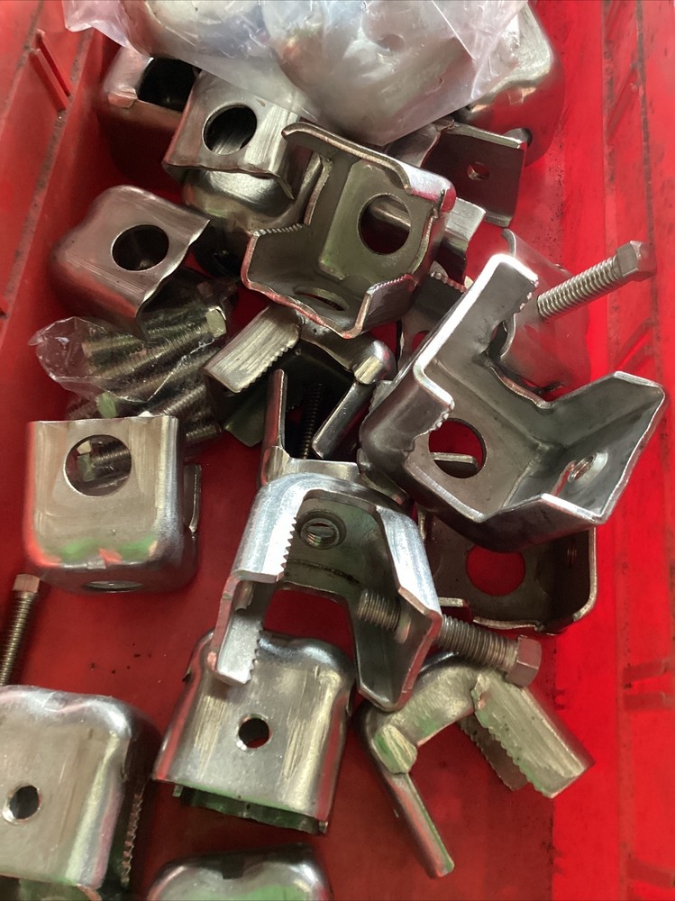 30+ Andrews CommScope 252130 I-Line Universal Angle Adapters