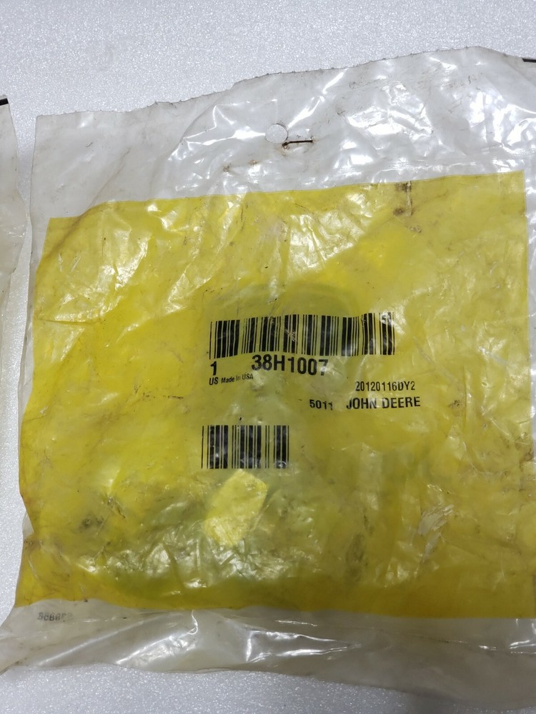 John Deere 38H1007 Elbow Adapter Fitting OEM Original Equipment
