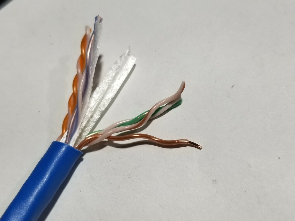 General Cable GenSPEED 6000E 23/4P Cat6E Network Cable CMP-LP Plenum Blue /100ft