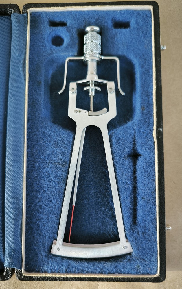 Vintage n.Prof. Schioetz Tonometer With Original Case