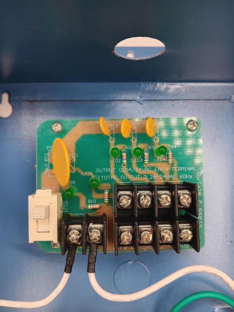 MG Electronics cctv camera & accessory power supply Model #DPS-4 24v