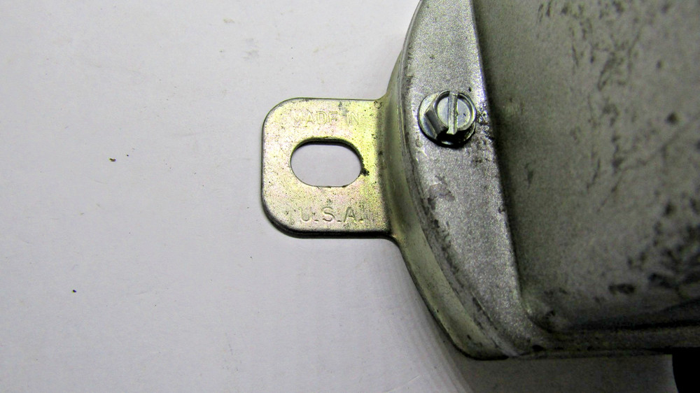 Voltage Regulator Standard VR-121
