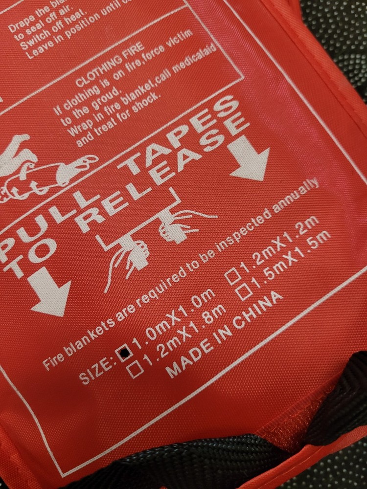 4 x Emergency Fire Blankets - 1mx1m