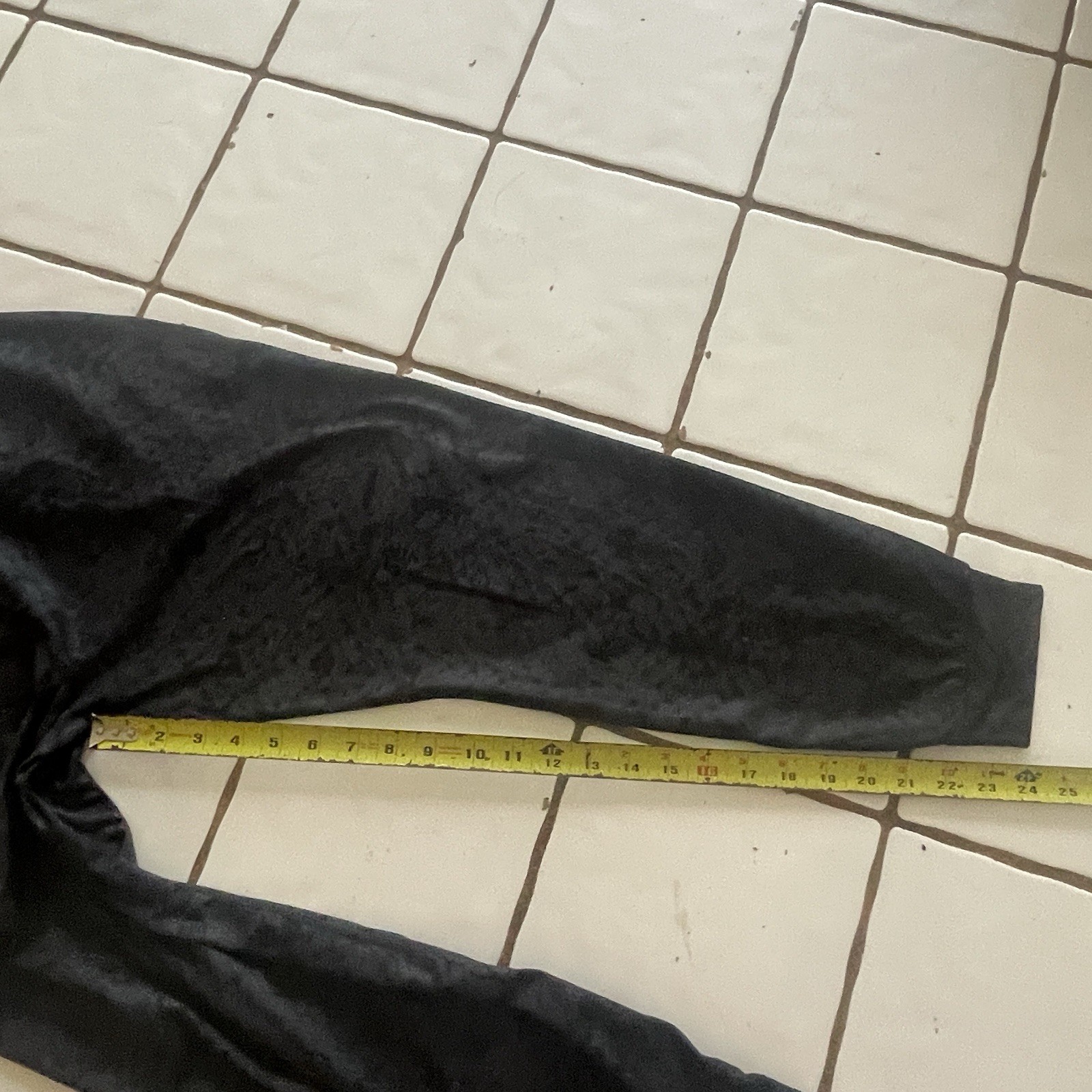 Vuori Pants Womens Small Performance Jogger Dark Gray Lounge Sweatpants Athletic