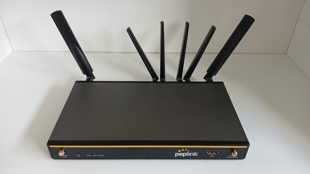 Peplink Balance 20X Router with LTE CAT-18 FlexModule Modem (Combo/Bundle)