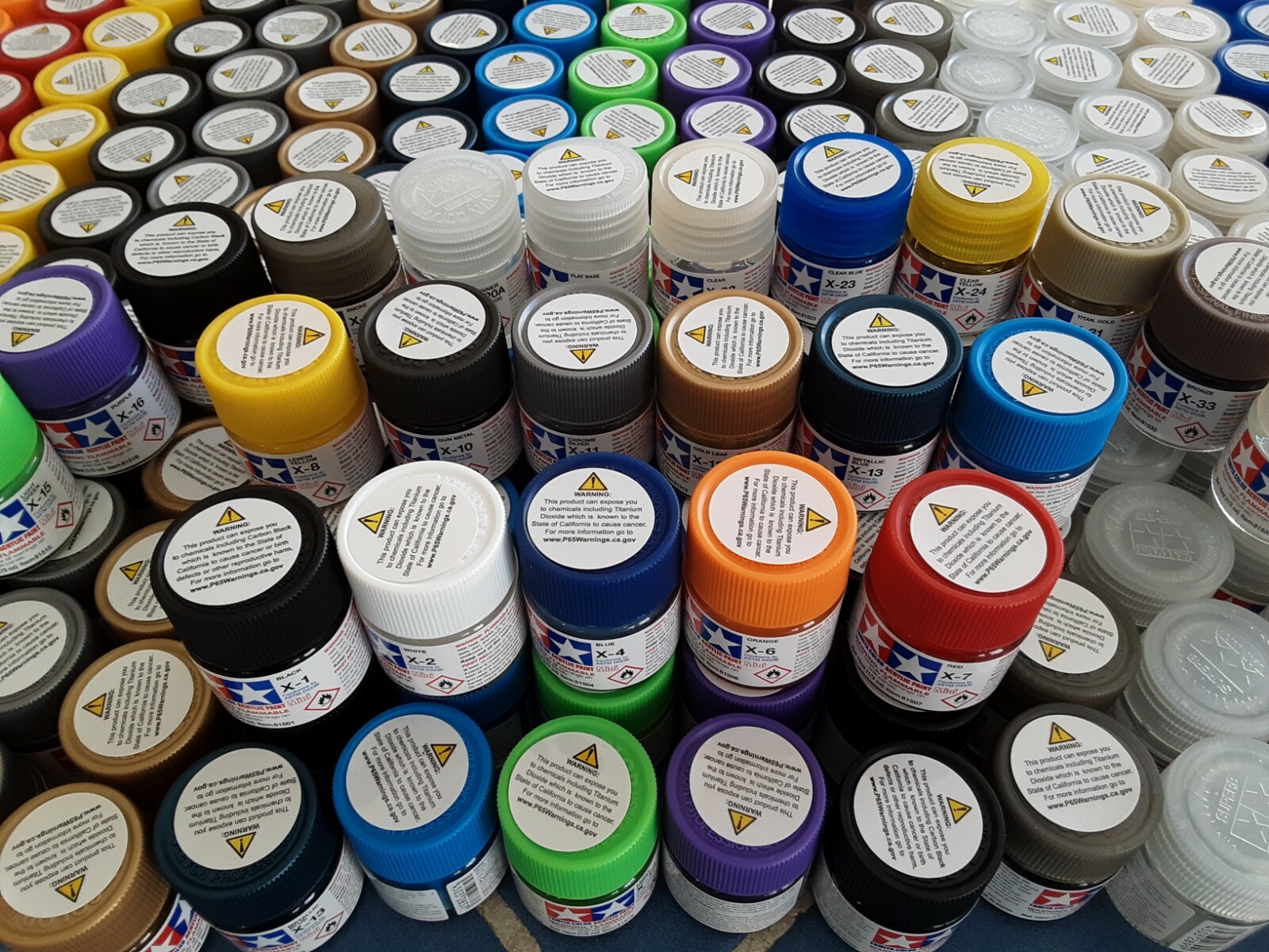 TAMIYA CUSTOM XF SERIES Model Paint Set - 69 SMALL BOTTLES 10 ML -MILITARY FLATS