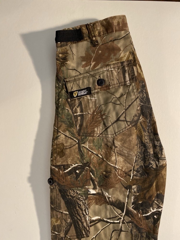 Scent Shield Hunting Pants In Real Tree Camo- Mens Medium