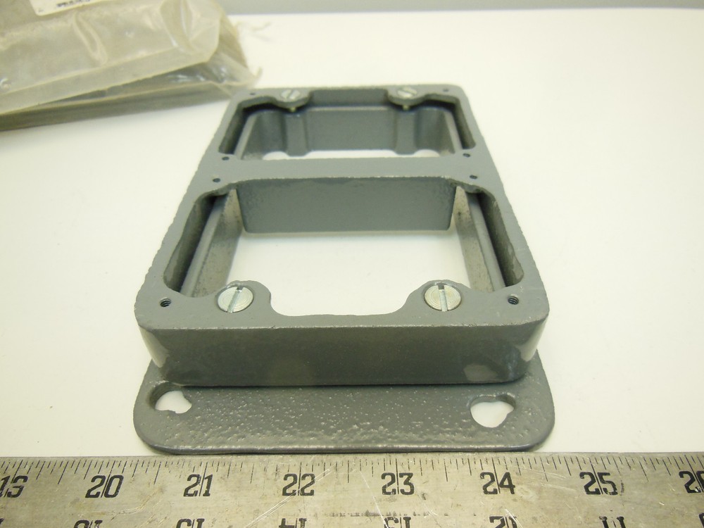 Hubbell C4200 Floor Box Adjusting collar