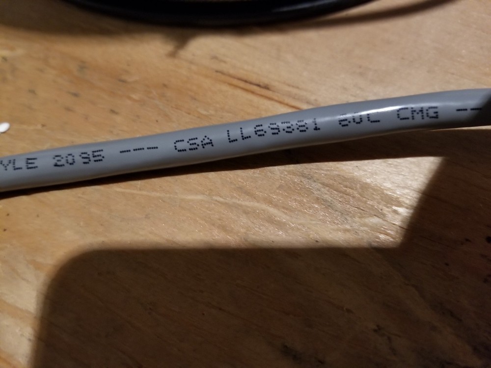 Carol C2688A 18/4C Braid Shielded Audio/Control/Communication Cable Gray /25ft