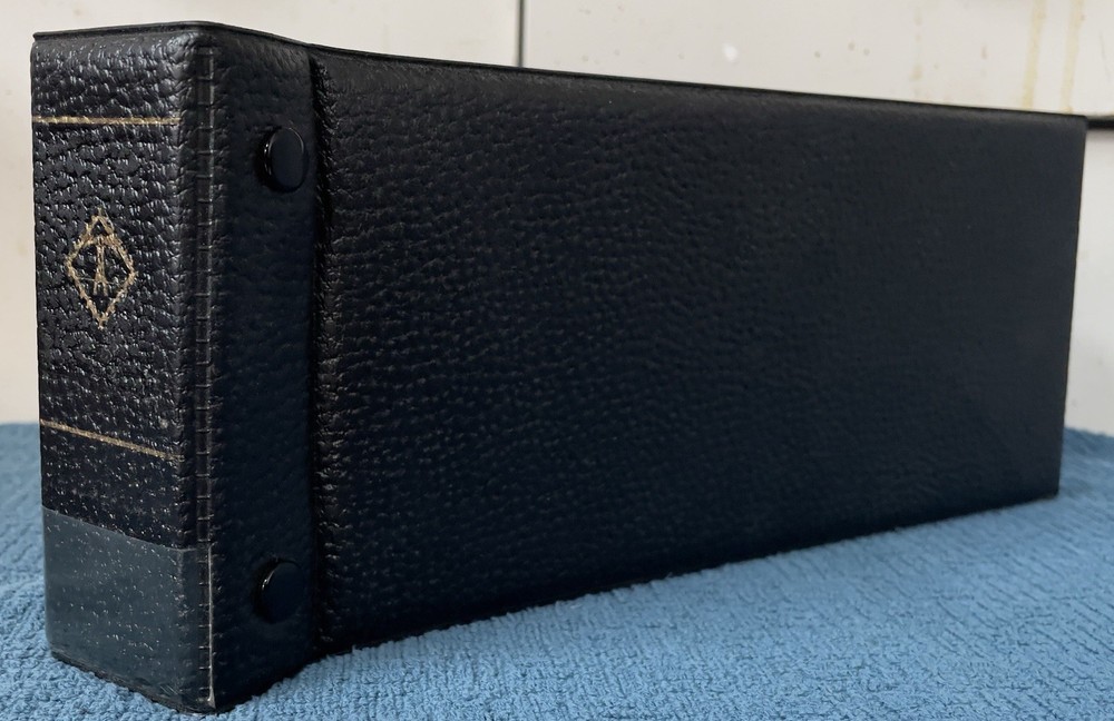 Lighthouse #10 Cover Album w/ 50 double pages, Gently used (R16-05)