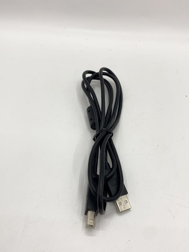 NATIVE INSTRUMENTS Synthesizer M32 Used