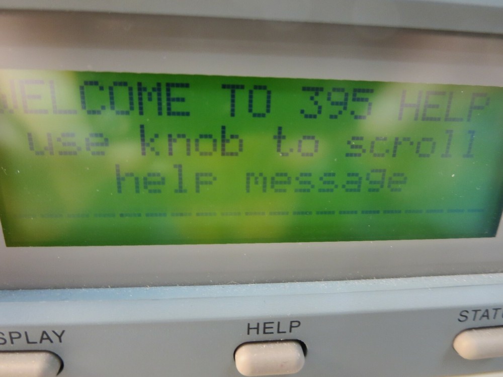 Wavetek,Mod: 395,100 MHZ Synthesized Arbitrary Waveform Generator,Unit Powers On