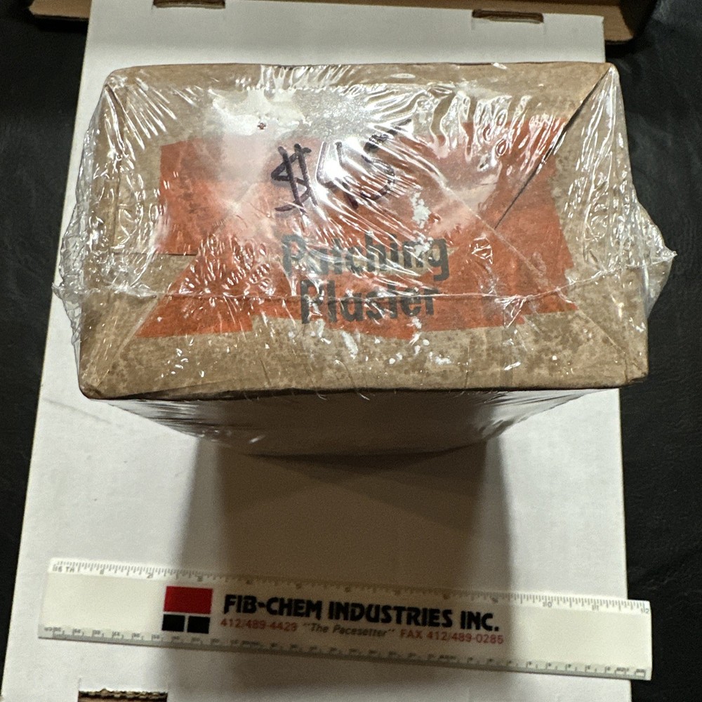 Vintage Bondex Patching Plaster, Home and Hobby Plaster, Patching CE