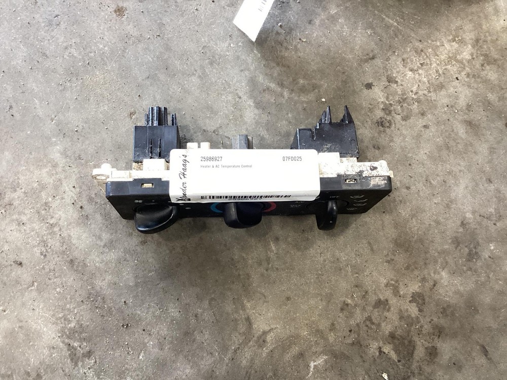 2007 Ford F650 Heater & AC Temp Control