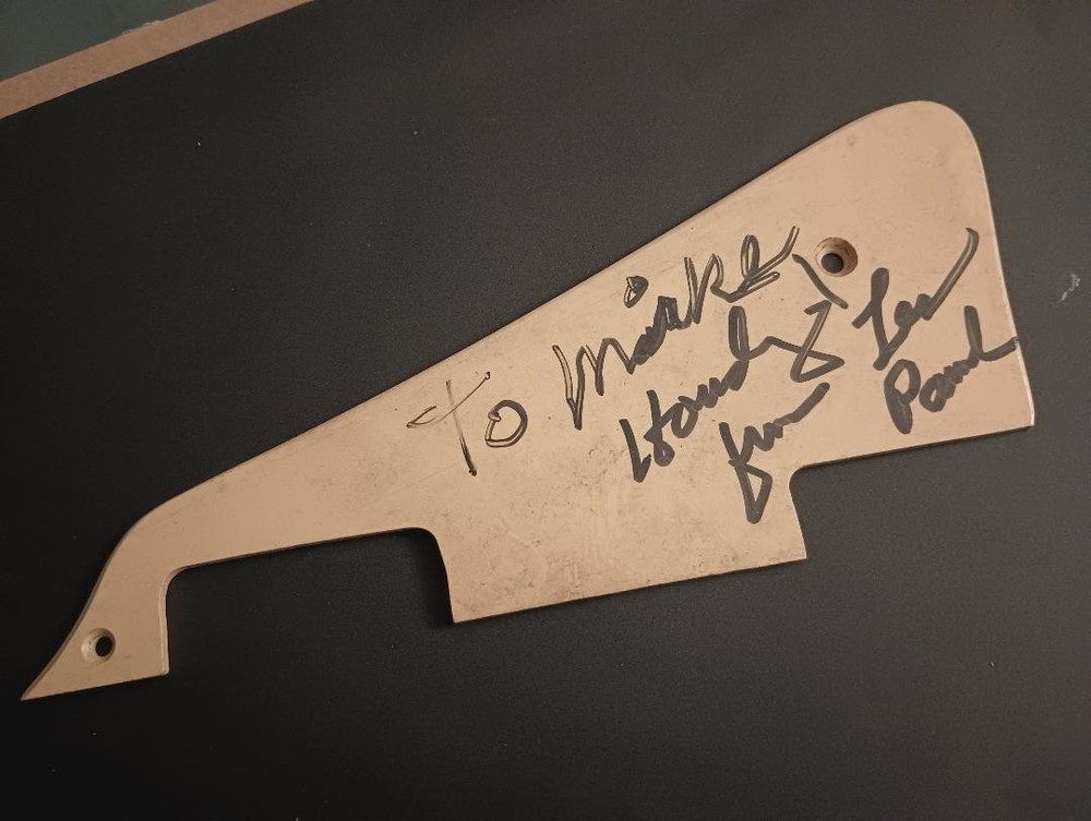 Les Paul Autographed Pick Guard