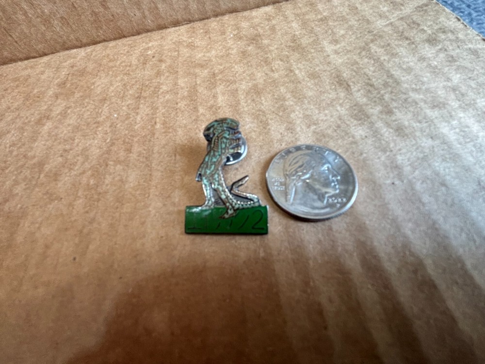 Alien Xenomorph Enamel Pin