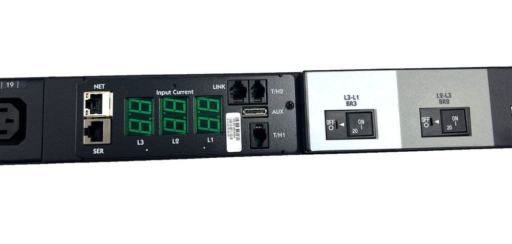 Server Technology Switched Master Pro2 C2W36TE-DFME2M99 PDU
