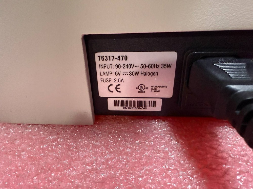 VWR 76317-470 Basic Inverted Trinocular ELWD Microscope 3 Objectives/Lens/Light