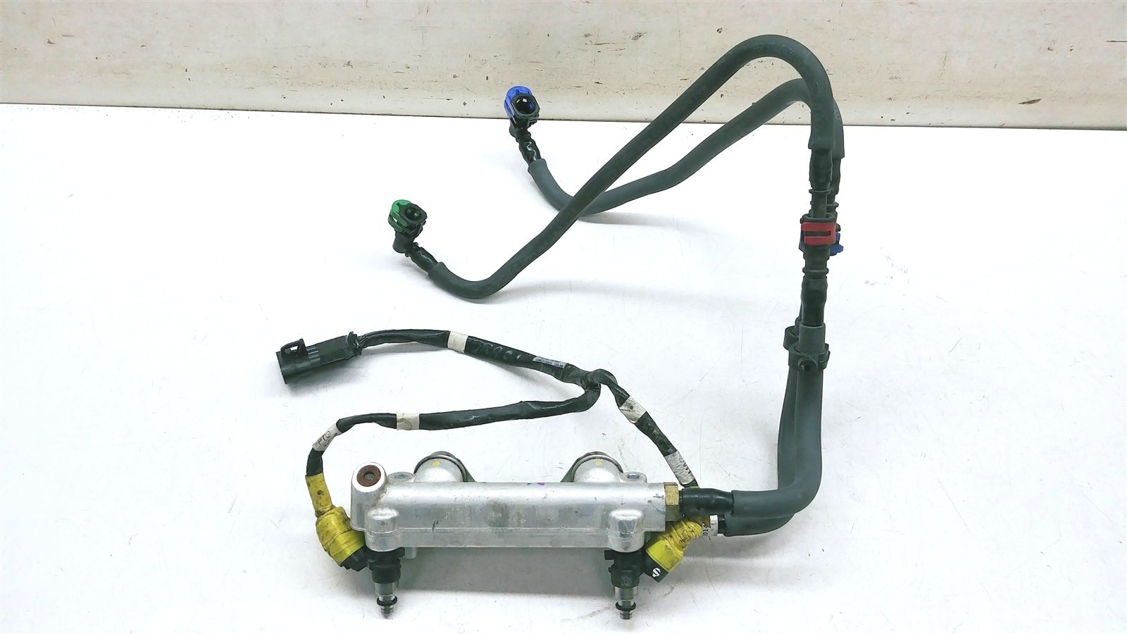 2015 Polaris 800 Switchback Pro S #2 Fuel Rail w Injectors Harness Fuel Lines