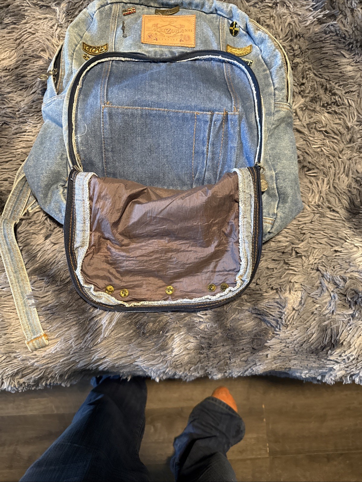 Vintage arizona denim back pack, travel pins, Ama, bush gardens, hog,Air force,