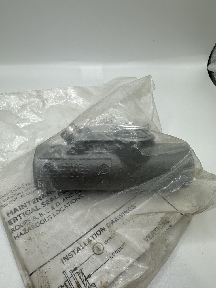 Killark 0054501 Type ENY Horizontal/Vertical Sealing Fitting **Free Shipping**