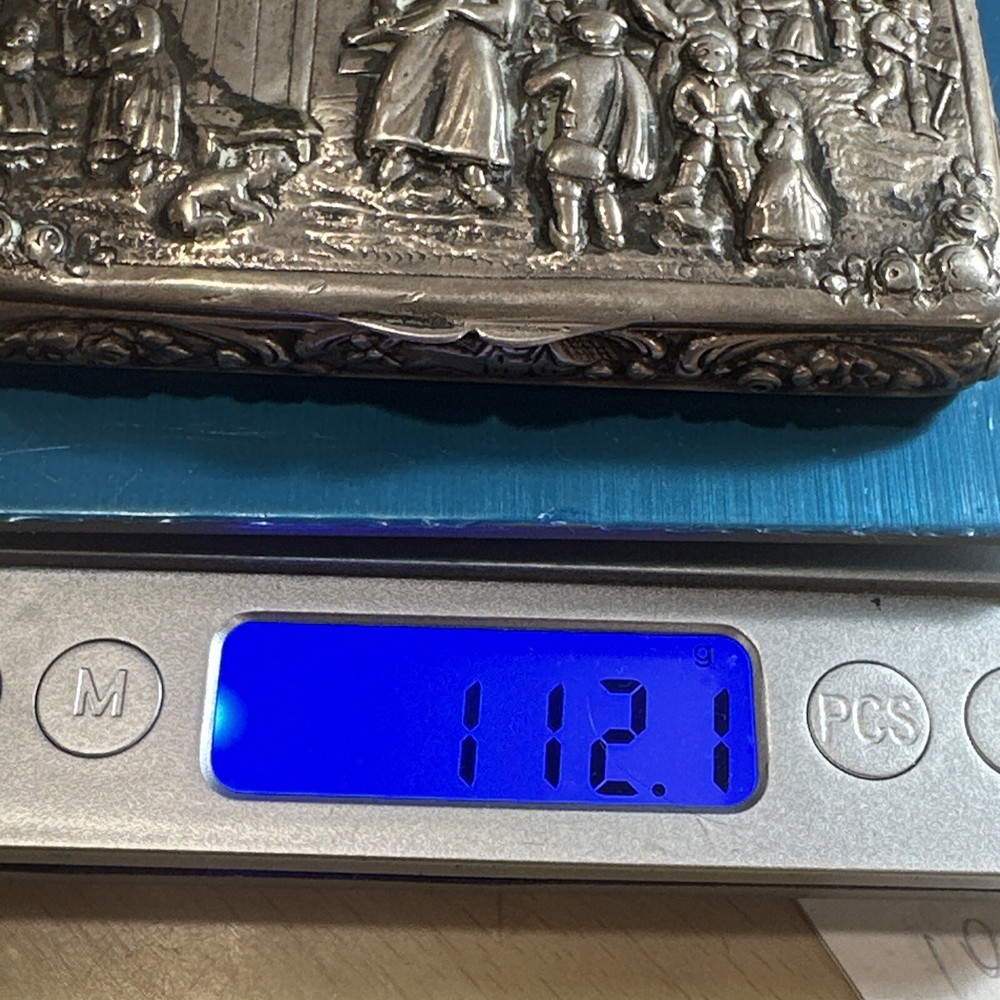 AUSTRIA 1850th Engraved SNUFFBOX 87 x 70x 12 mm Silver .835