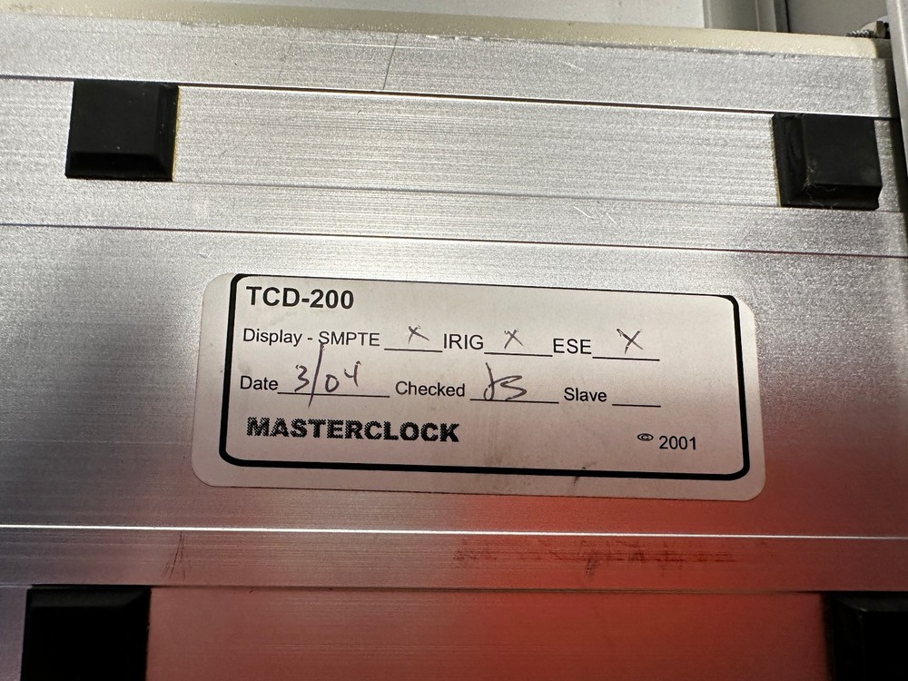 Masterclock TCD-200 Time Code Driven Clock w/Rack Mount