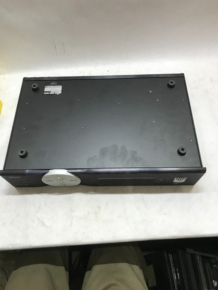 Runco VX2c DHD Projection Processor POWERS ON! For Parts UNTESTED SOLD AS IS -DW