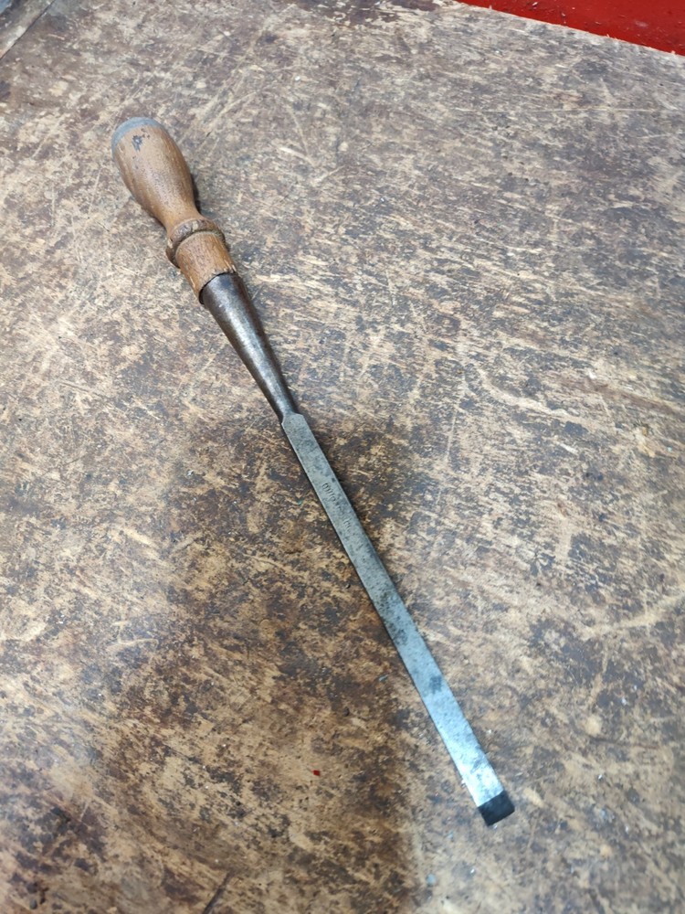 Early Ohio Tool 3/8" Socket Chisel Sq Edge Timber Frame Shipwright Timberframe