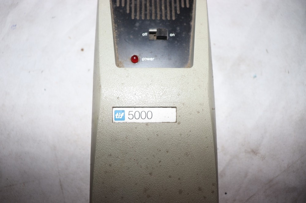 VINTAGE TIF 5000 AUTOMATIC HALOGEN LEAK DETECTOR