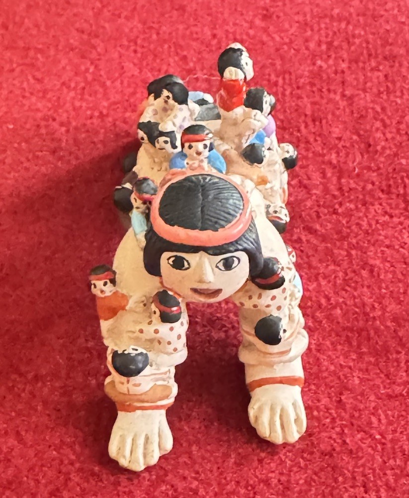 Vintage Storyteller Figurine with 25 Babies Southwest Native Inspired 2.5"