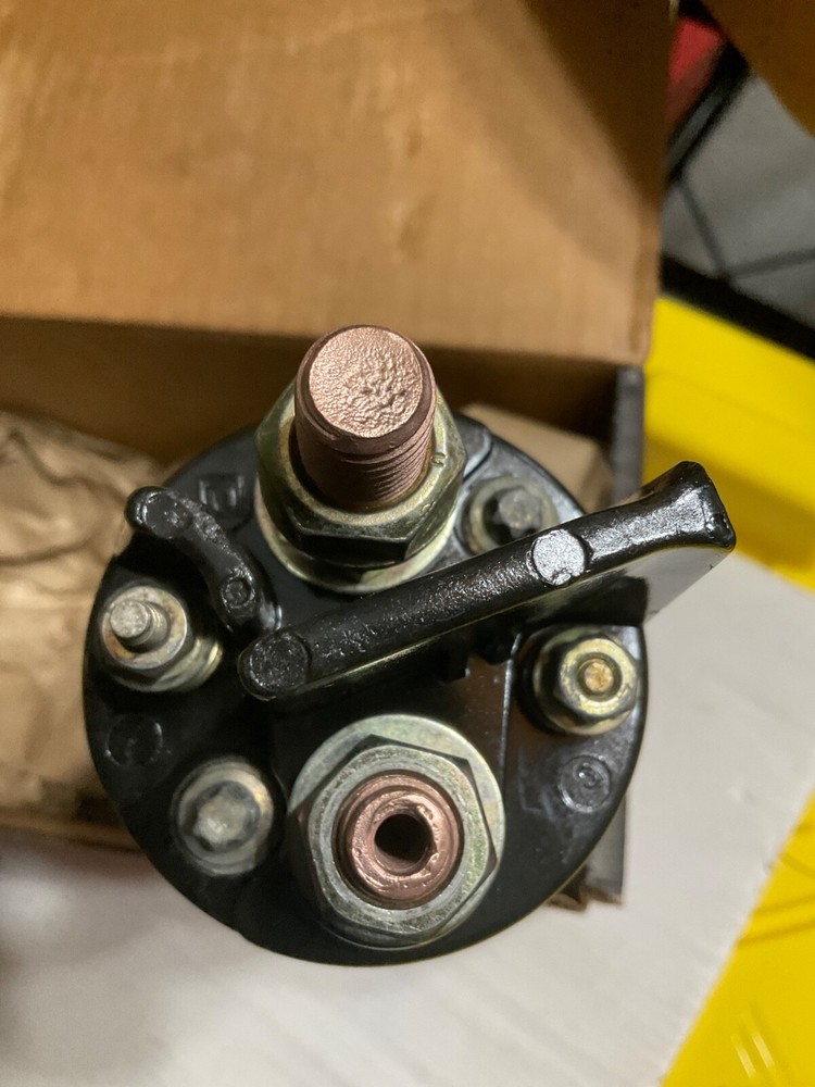 OEM Delco 24volt 1115672 solenoid, Semi Solid Link