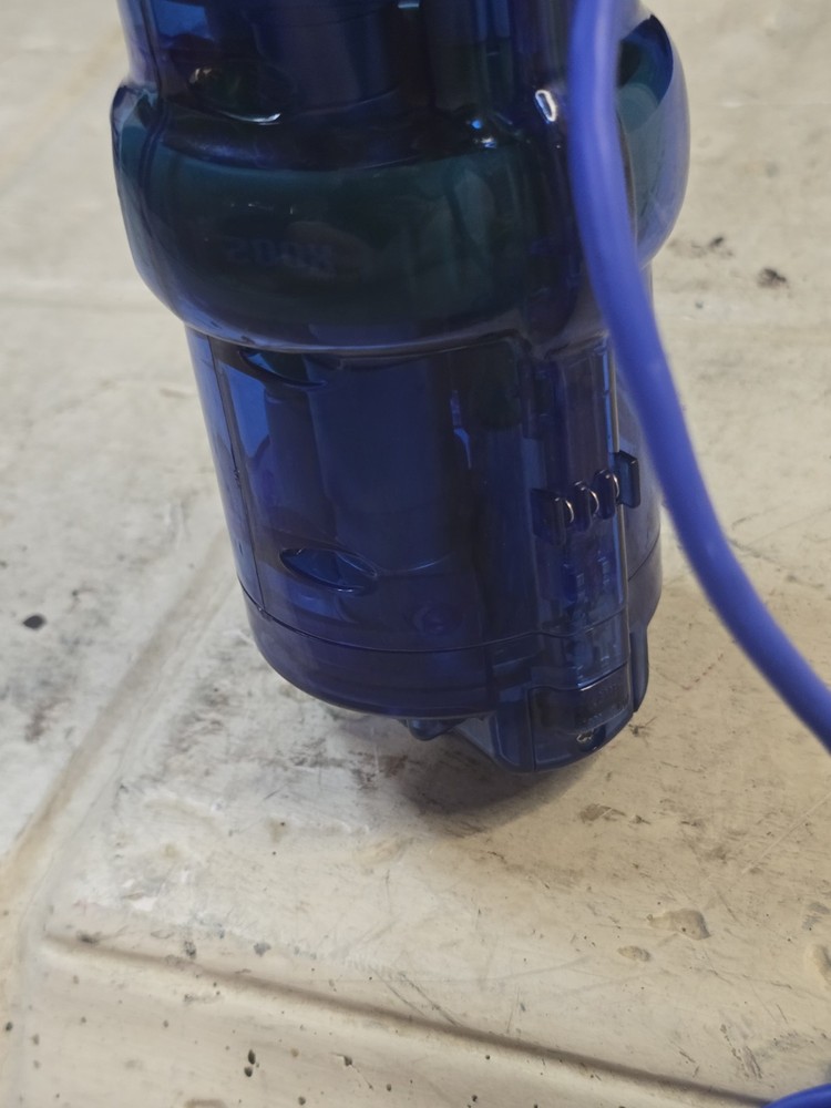 Intel Play QX3 Computer Microscope - No Base No CD No Manual