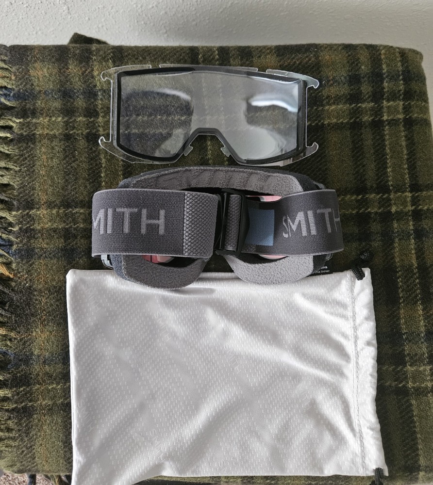Smith Squad Ski Goggles Gray Frame Red Mirrored Interchangeable Lens