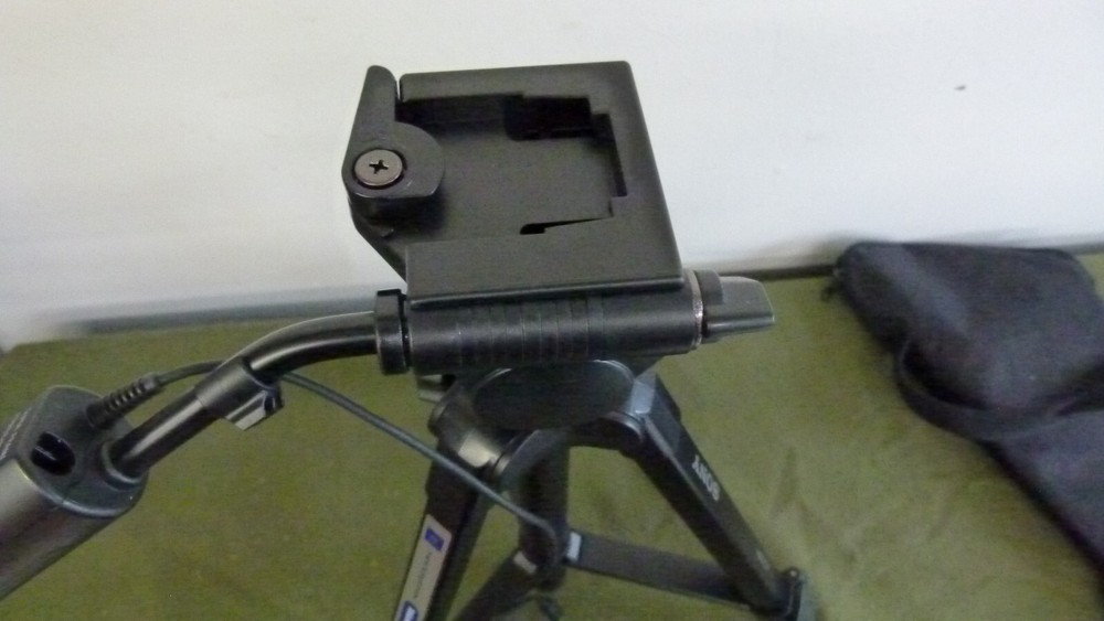 Sony VCT-50AV Handycam Tripod Multifunction with Remote Control