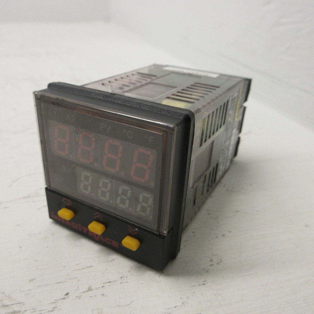 intelliTRACE CD9300ZA Temperature Controller Digital 4 Digit Display CD93OOZA