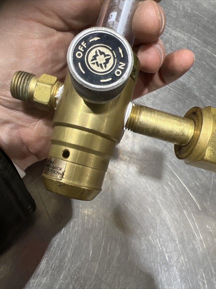 WESTERN ENTERPRISES REF-4-PG Compressed GAS FLOWMETER. CARBON DIOXIDE 0-70 Used