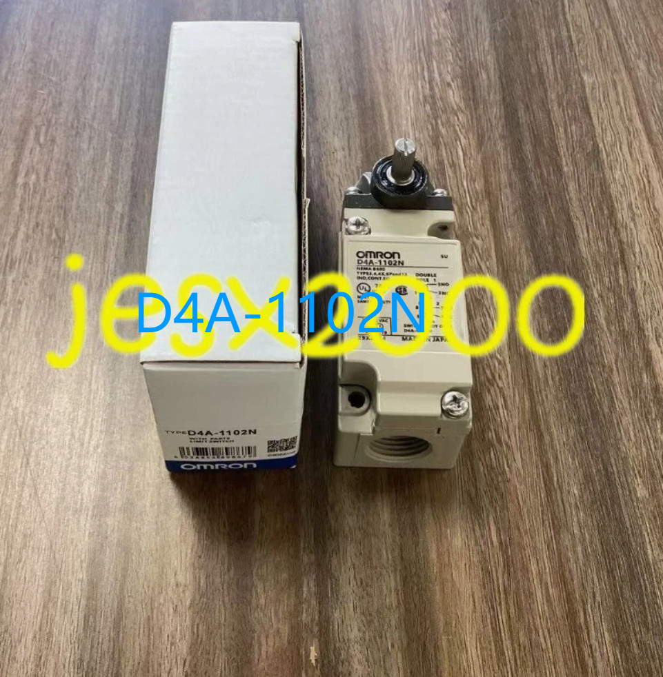 1PC NEW D4A-1102N sensor qqb