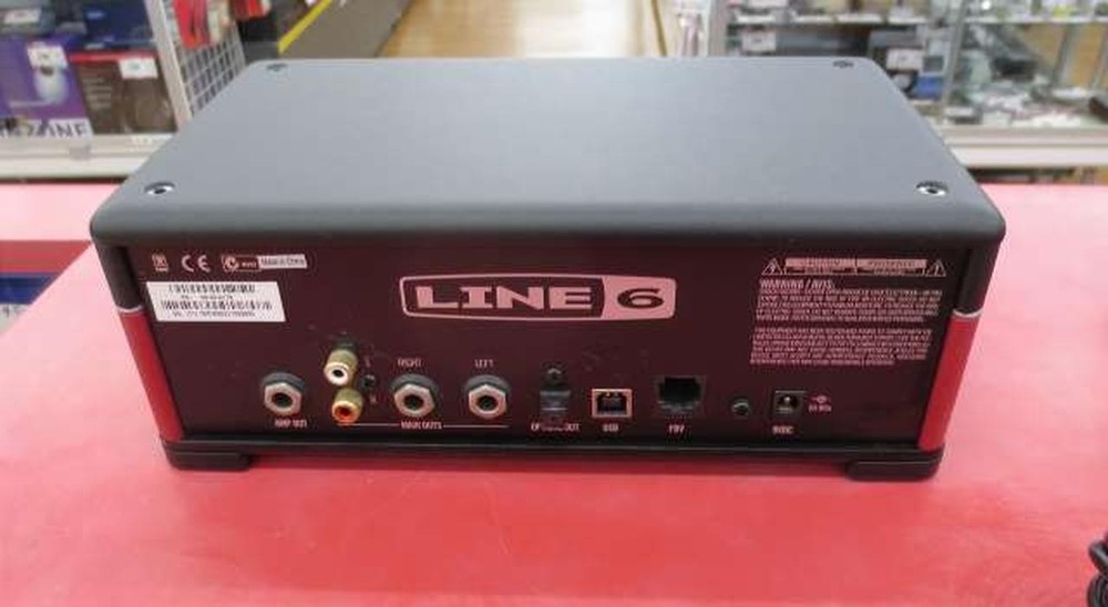 LINE6 AMPLIFITT MULTI-EFFECTOR 308383