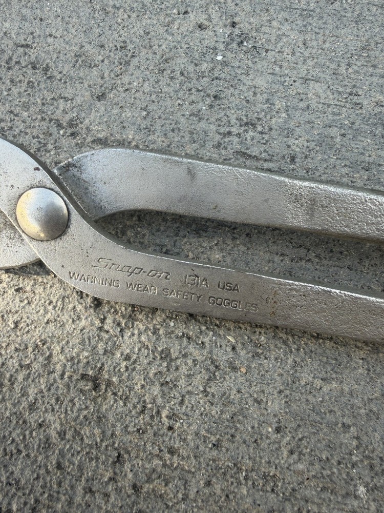Snap-on 131A Brake Drum Spring Plier Tool